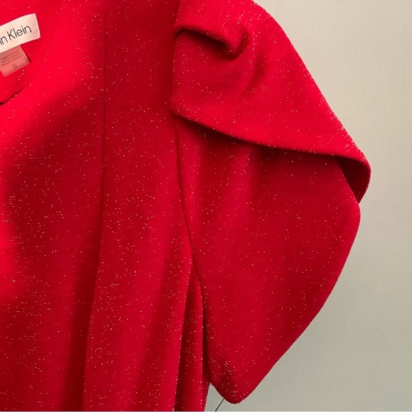 Calvin Klein Sz 10 Vibrant Red Slinky, Sparkly Jumpsuit, Zippered Back, Tie Belt - Picture 8 of 16